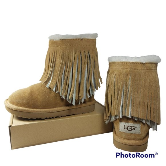 UGG Girls Classic Short ll Fringe Chestnut Suede Boot Youth Size 12 - Picture 2 of 14